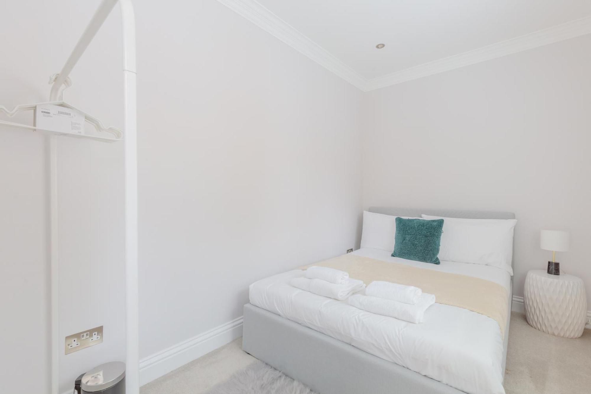 Hidden 2bd Gem Opposite Hyde Park * Londra