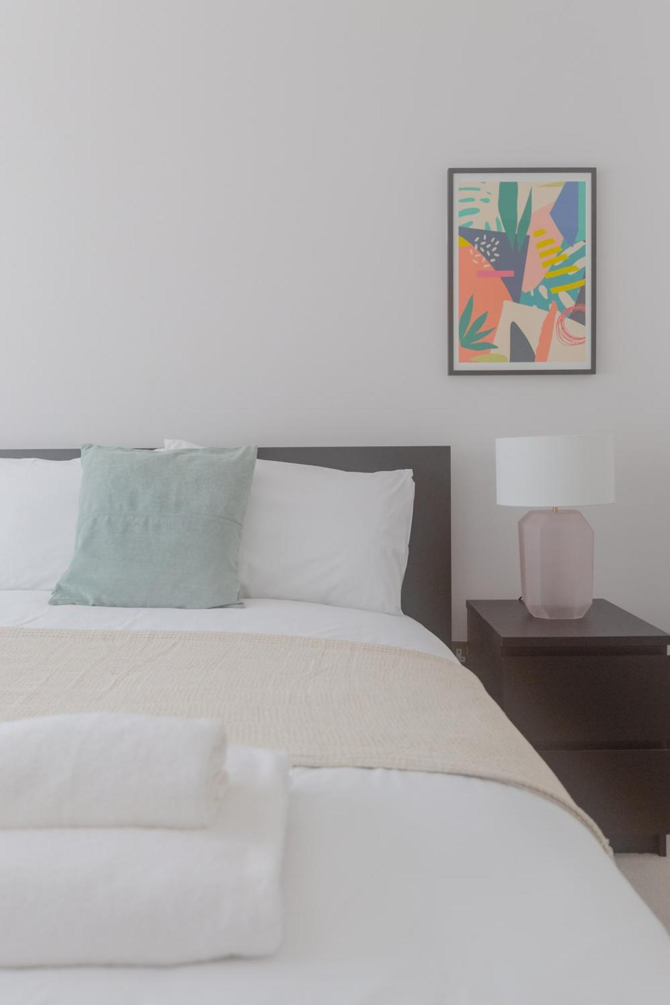 Hidden 2bd Gem Opposite Hyde Park *